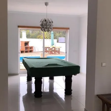 Vila Dos Eucaliptos - *